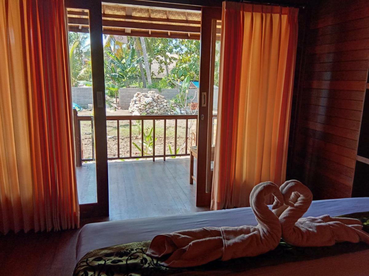 Svaha Nusa Guest House Lembongan Exterior foto
